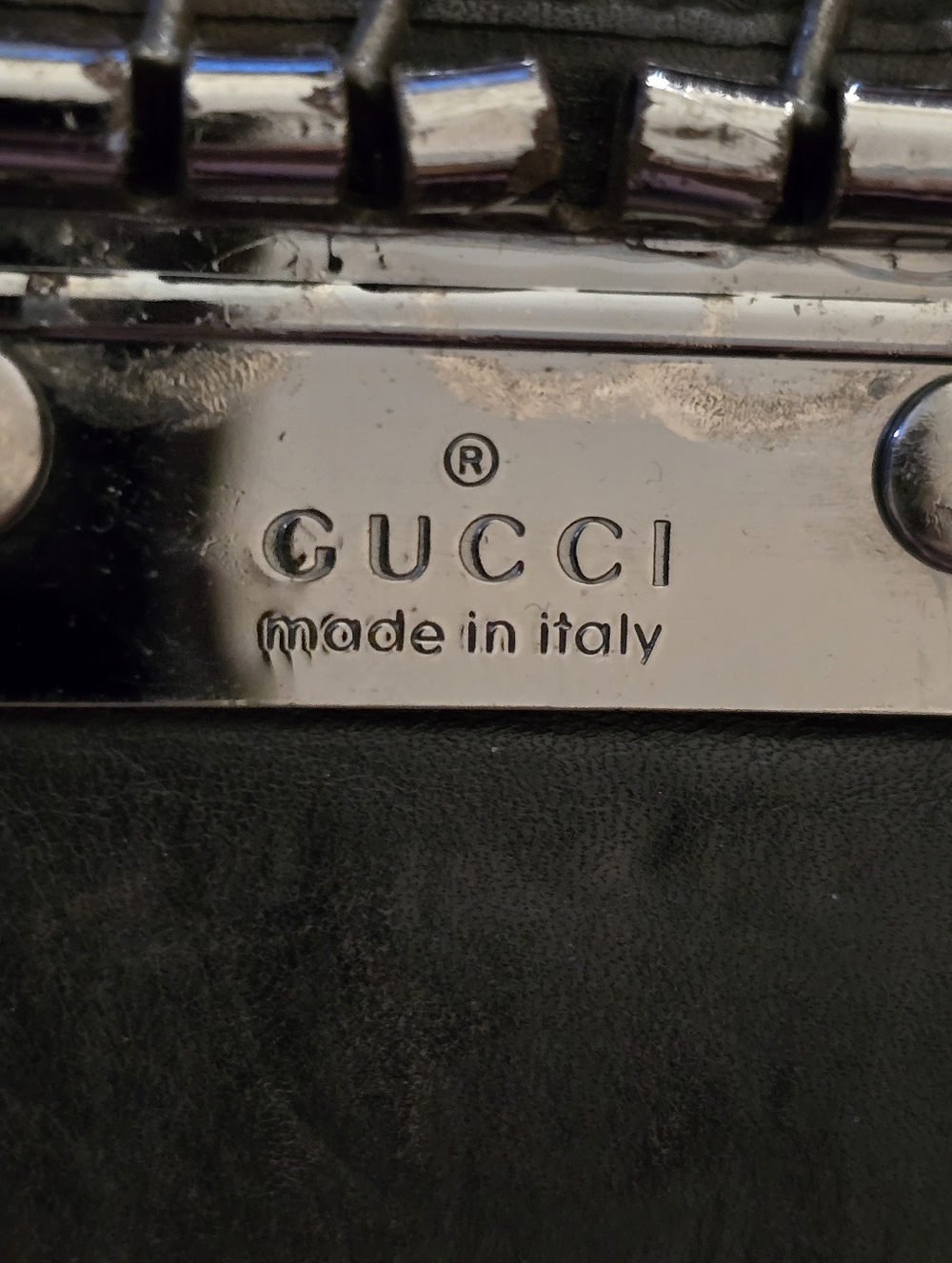 Gucci Key Holder GUC - Picture 8 of 11